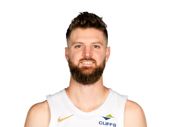 Dean Wade headshot